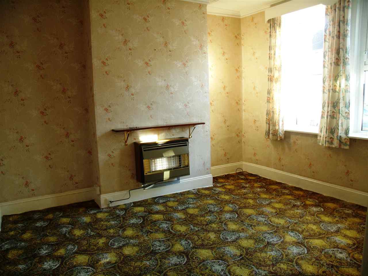 resized-2349823-sitting room.jpg